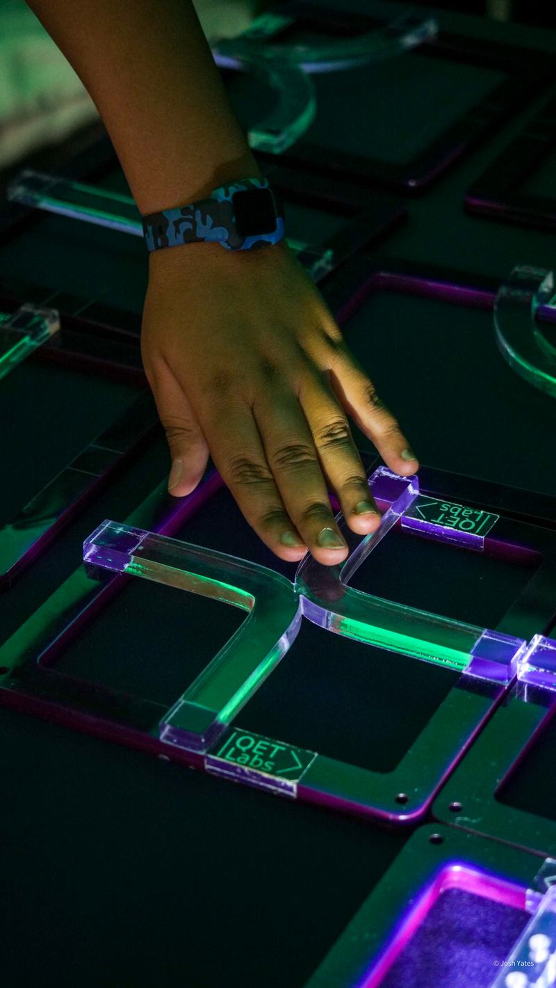 Quantum maze